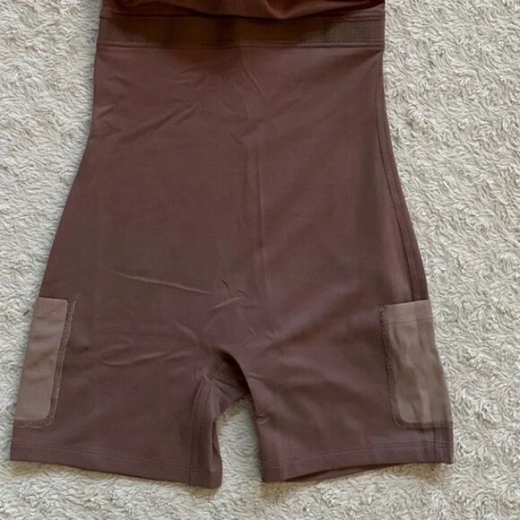 Girlfriend Collective Lola V-Neck Dress Fog 5X - Picture 4 of 16